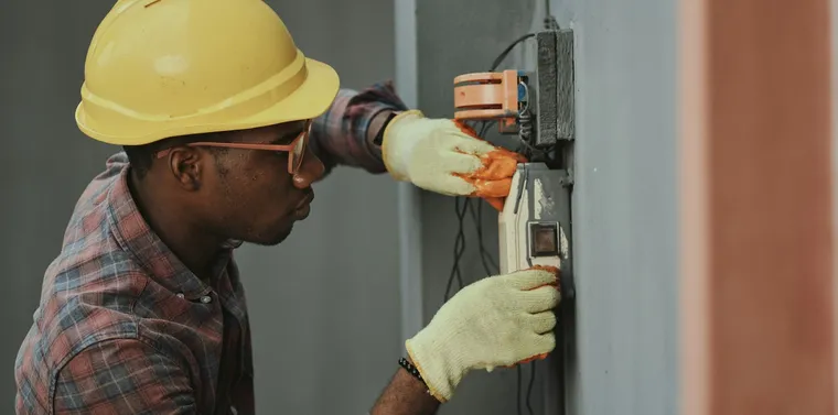 Top Electrician Jobs: Opportunities, Skills Required, and Career Growth